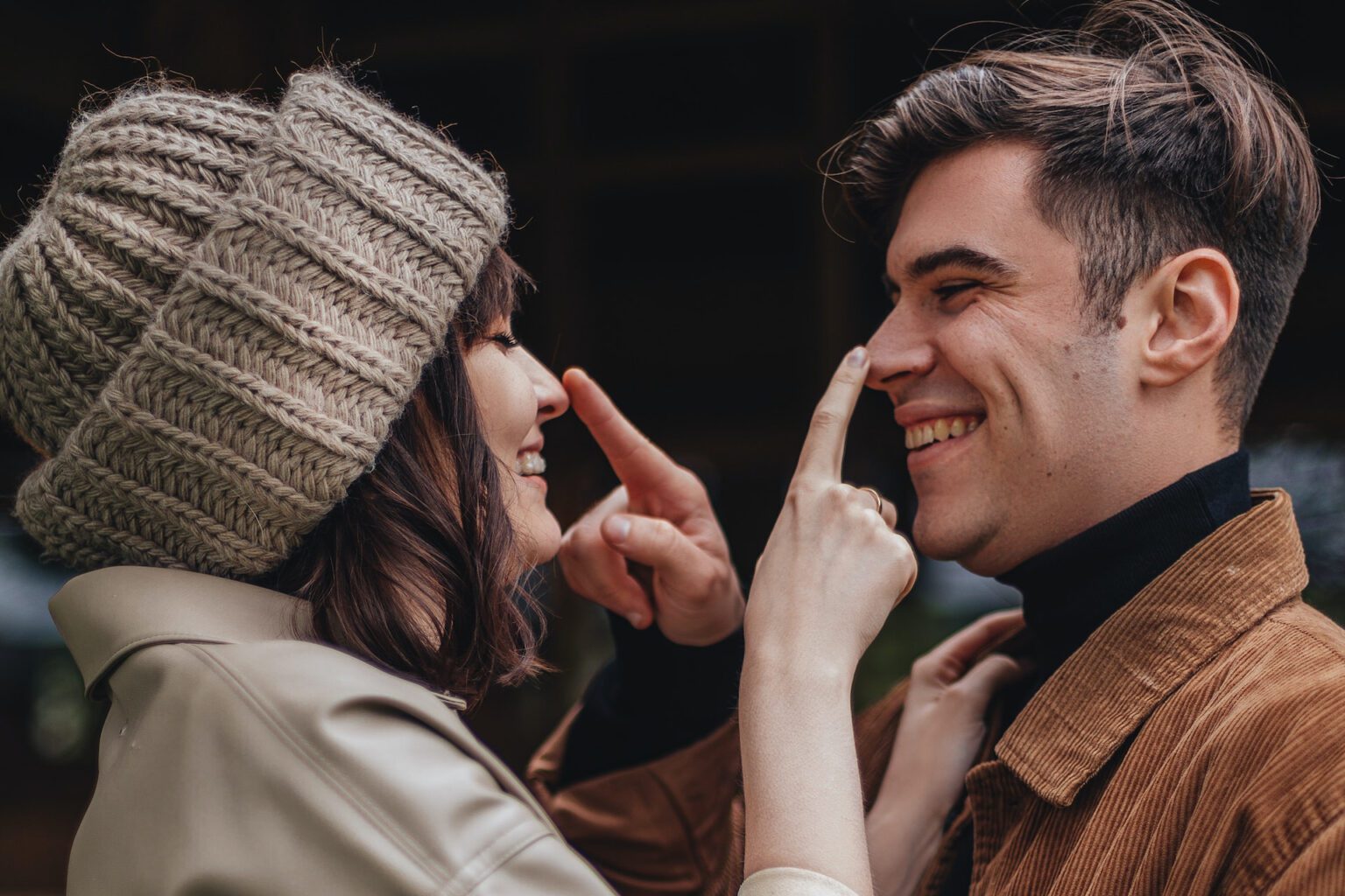 Index Card Challenge The TikTok Trend Spicing Up Couple Life GAME