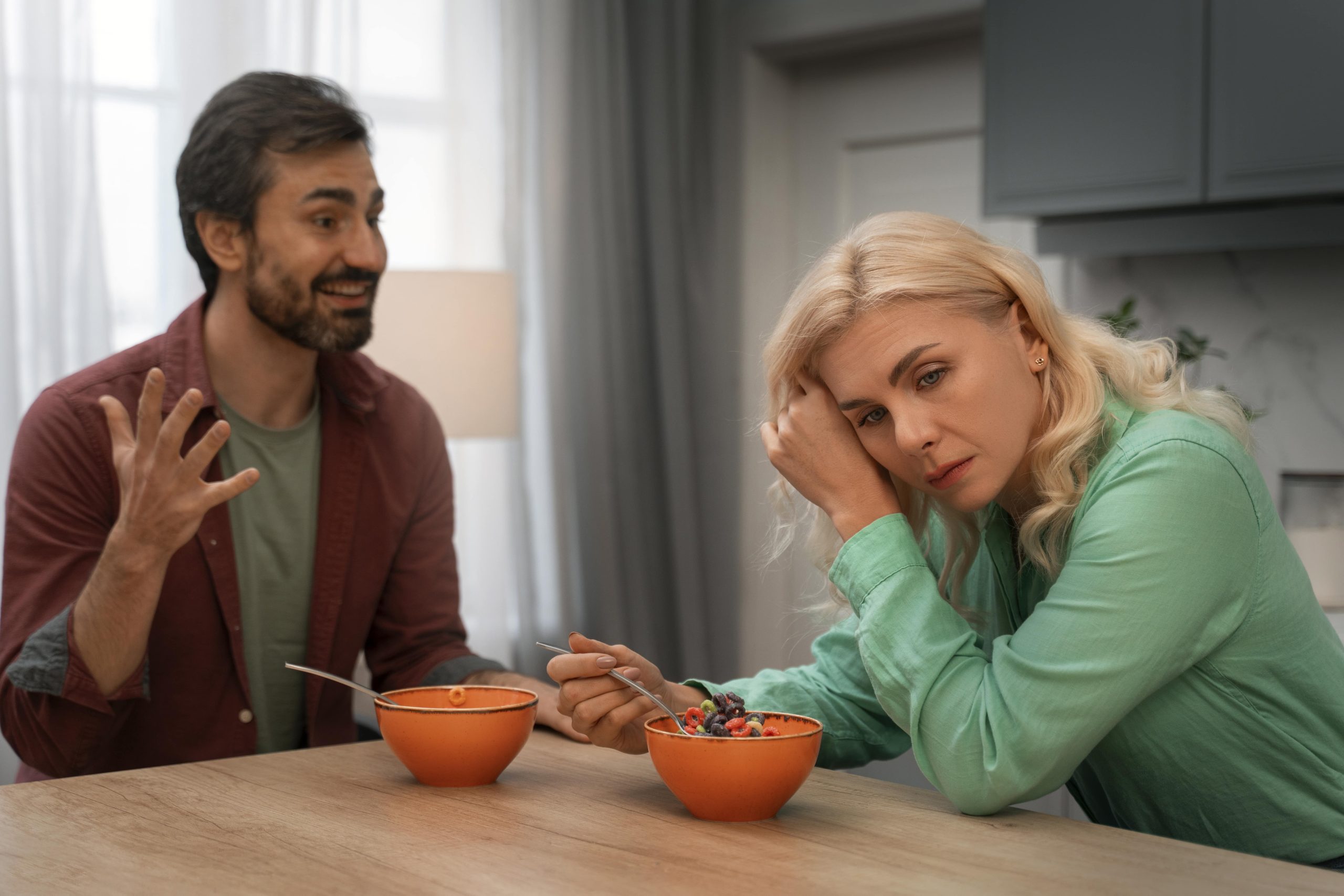 Red Flag in Relationship: Signs to Never Ignore Red Flag in Relationship: Signs to Never Ignore