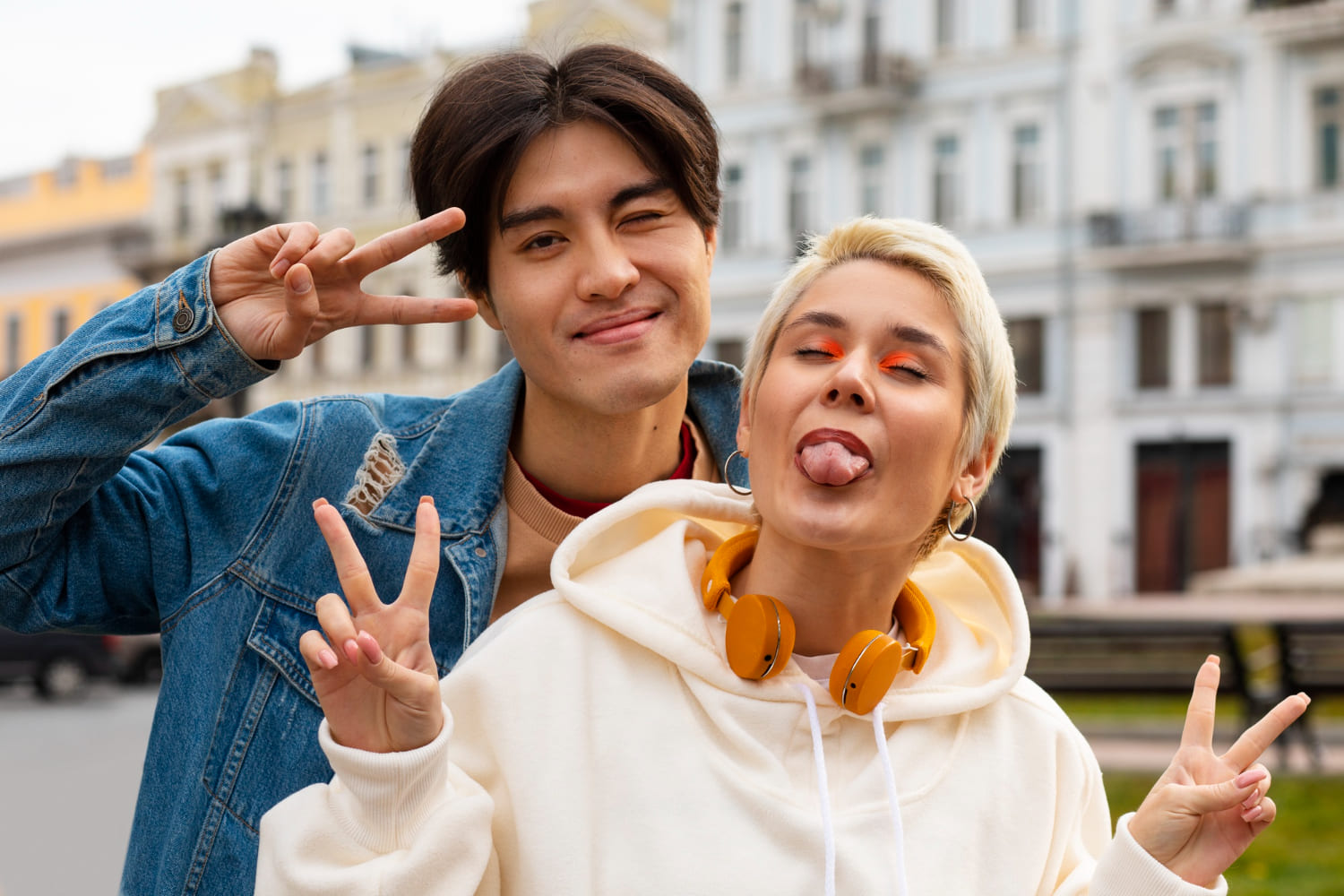 Gen Z Couple Slang: 20 Terms Every Modern Relationship Should Know Young couple laughing while talking with Gen Z slang